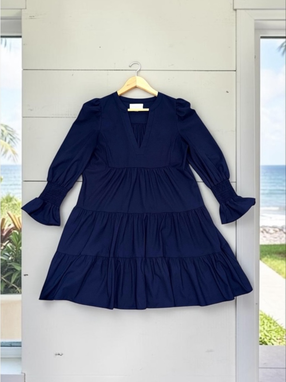 Tuckernuck Pomander Place Navy V Neck Long Sleeve Tiered Mini Dress Size Small